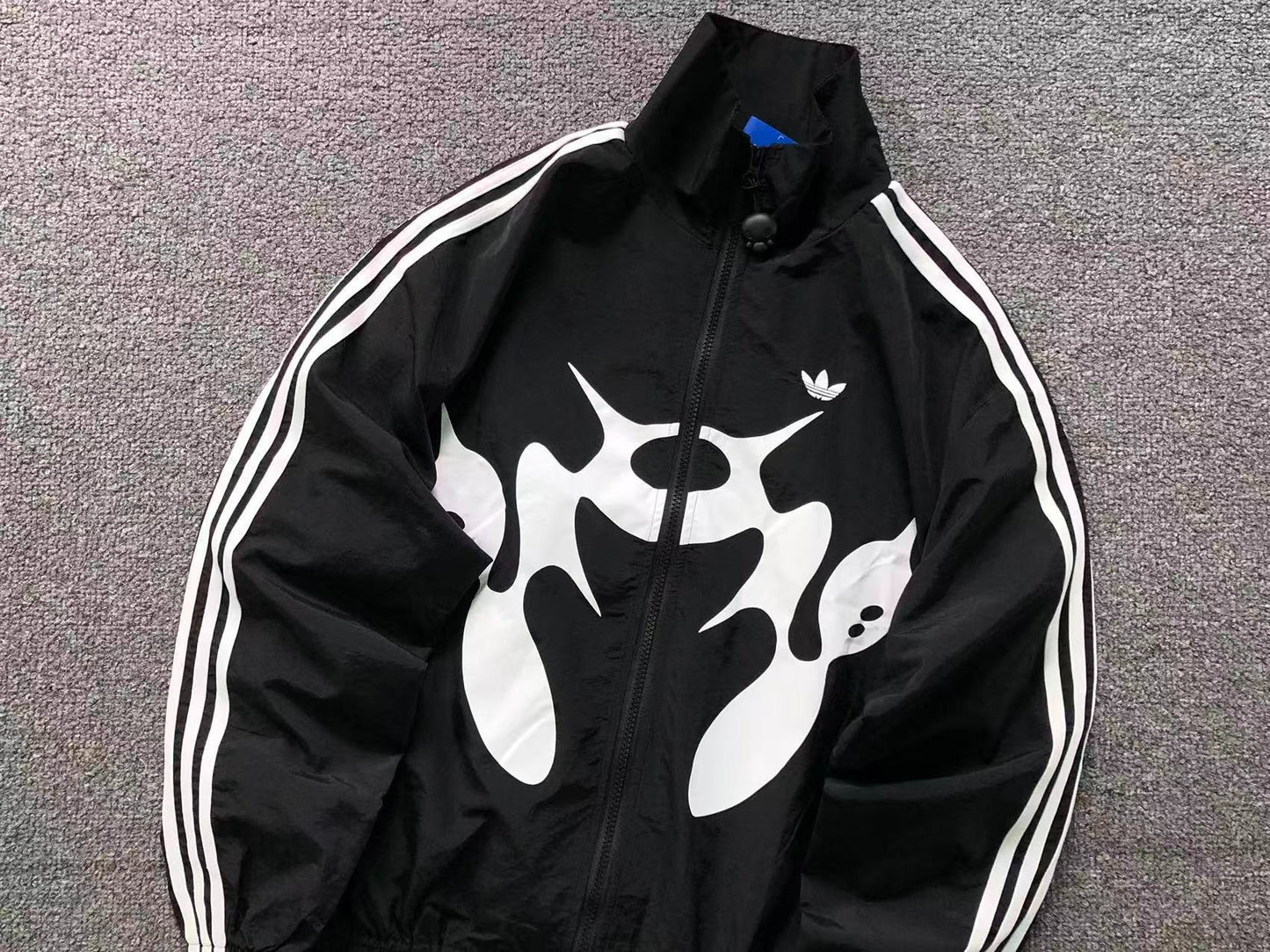 Jaqueta Adidas Phantom Graphic Windbreaker