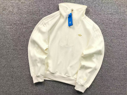 Moletom Adidas Clean Heritage Fit Feminina