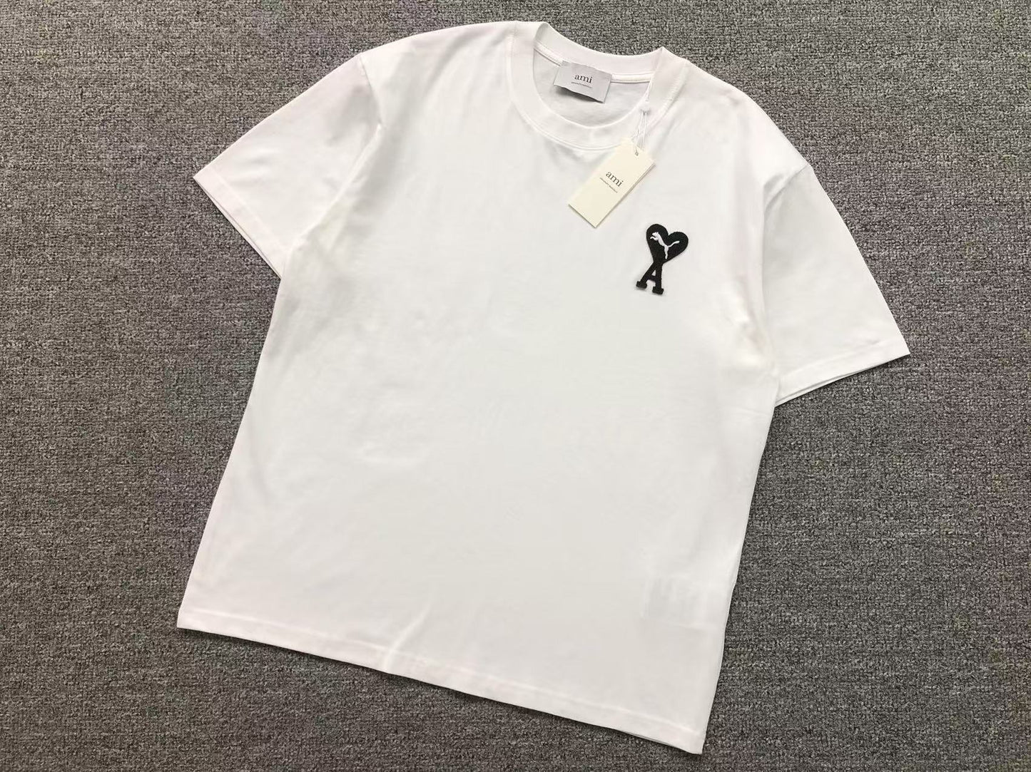 Camiseta AMI Paris x Puma Heart Logo Tee