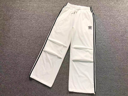 Calça Adidas Clean Fit Track