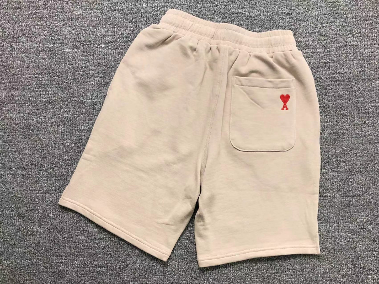 Short AMI Paris Pocket Heart Logo