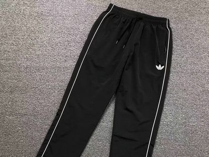 Calça Adidas Minimal Line Track Pants
