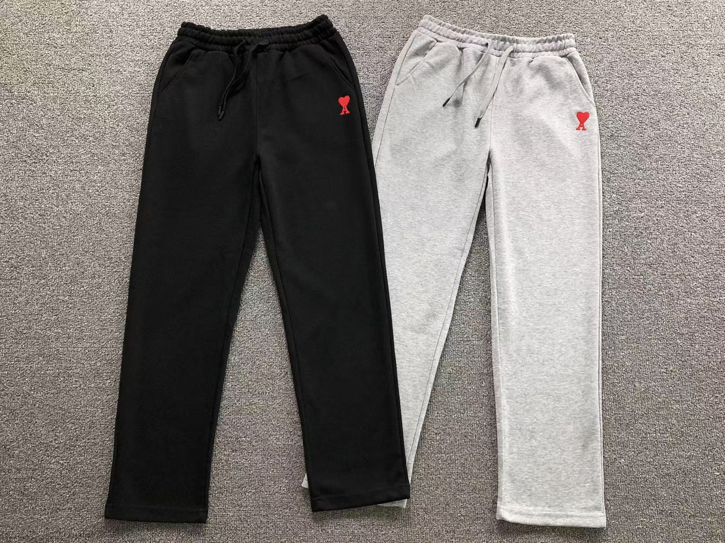 Calça Jogger AMI Paris Essential Moletom
