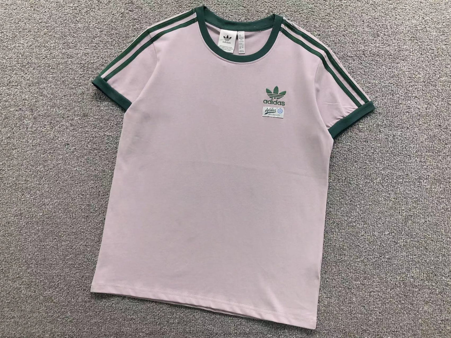Camiseta Adidas Sport Trim Logo Feminina