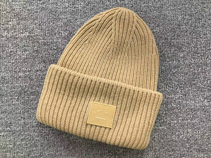 Touca Acne Studios Winter Essential