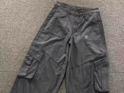 Calça Adidas Washed Utility Cargo