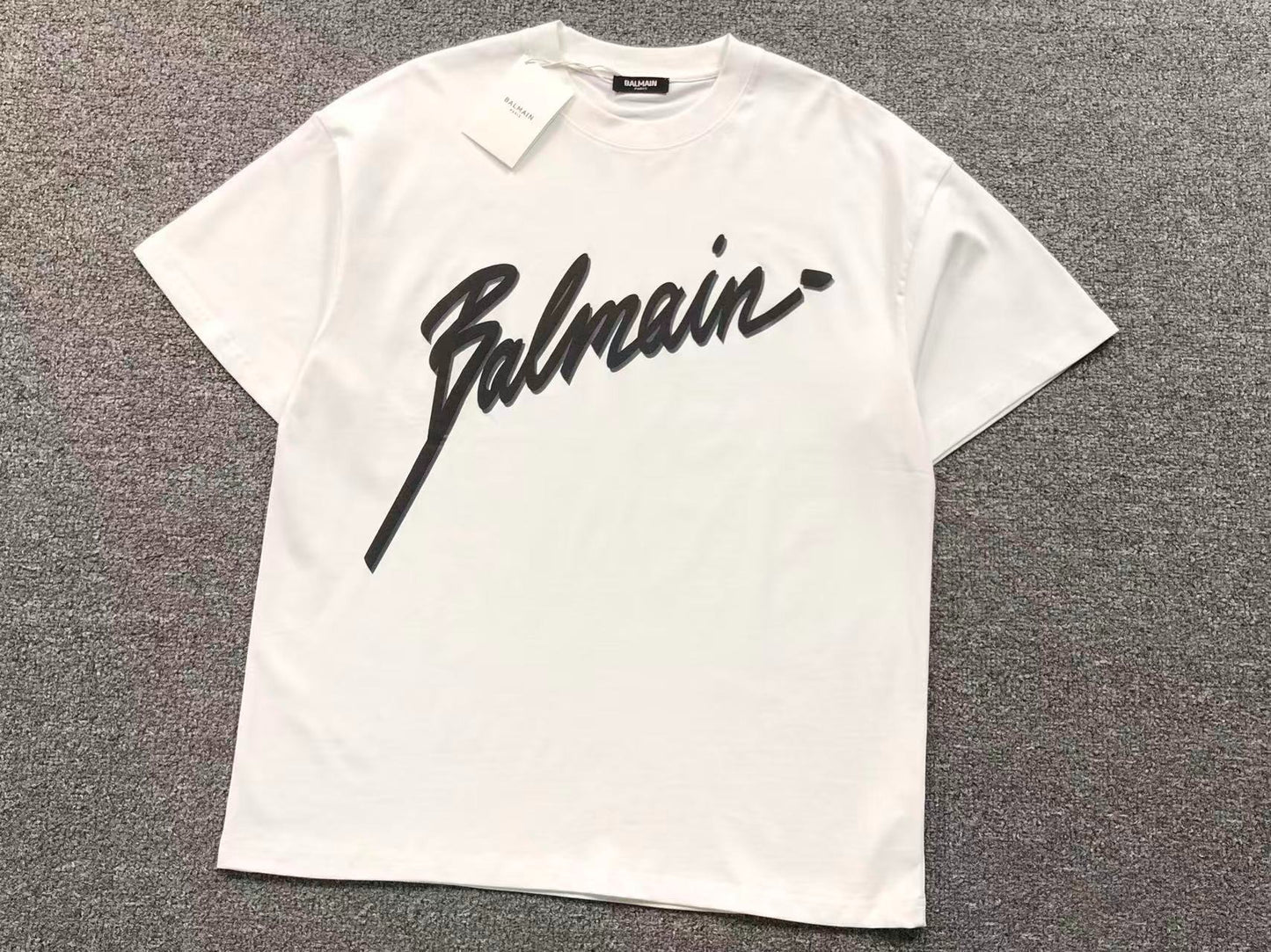 Camiseta Balmain Script Logo