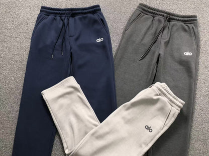 Calça elástica ALO moletom reta
