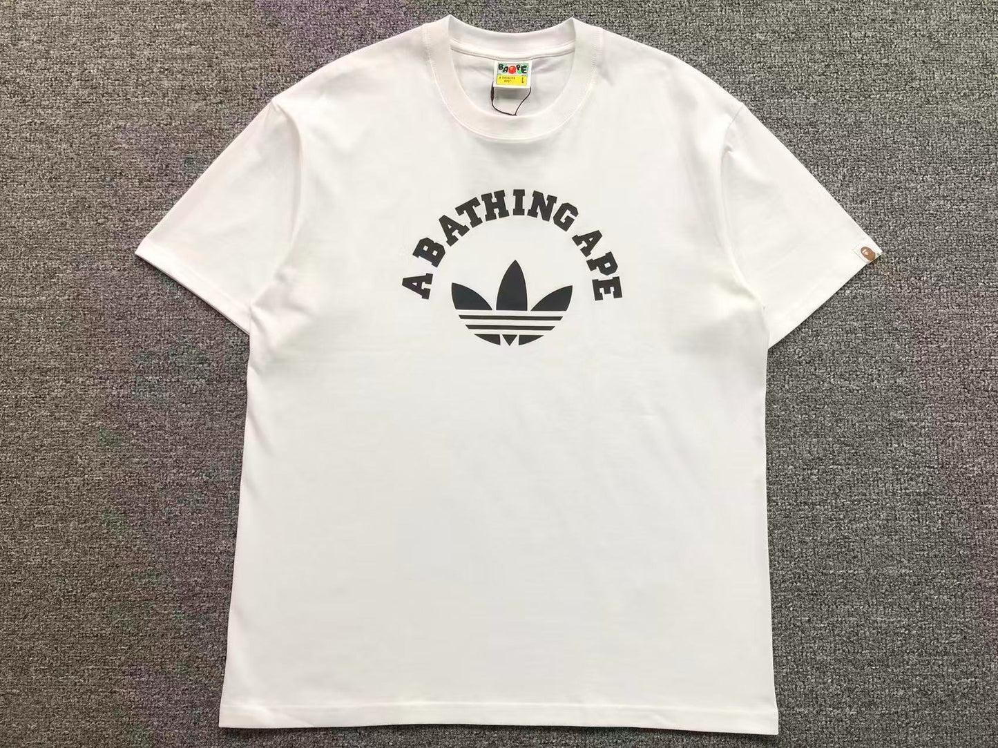 Camiseta Adidas & Bathing Ape Arch Logo White