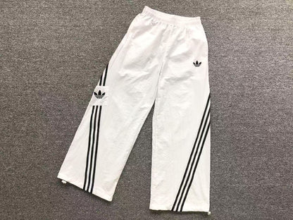 Calça Adidas Utility Track Cargo