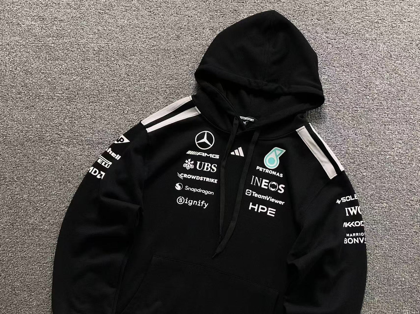 Moletom Adidas AMG Petronas Motorsport Hoodie
