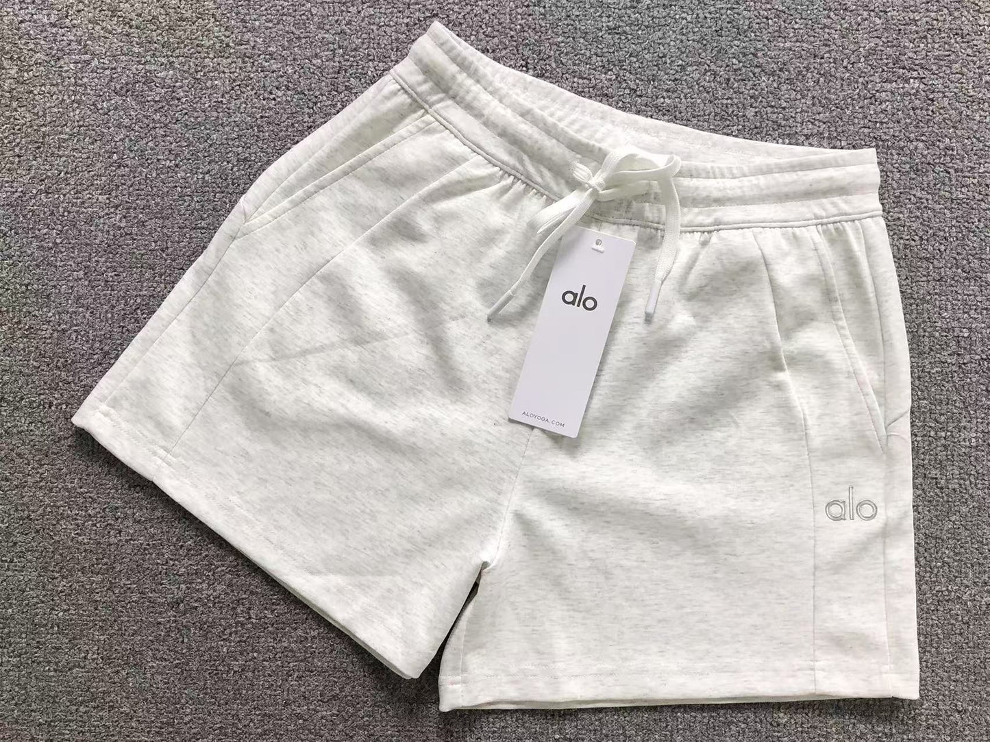Short ALO Lounge Feminino