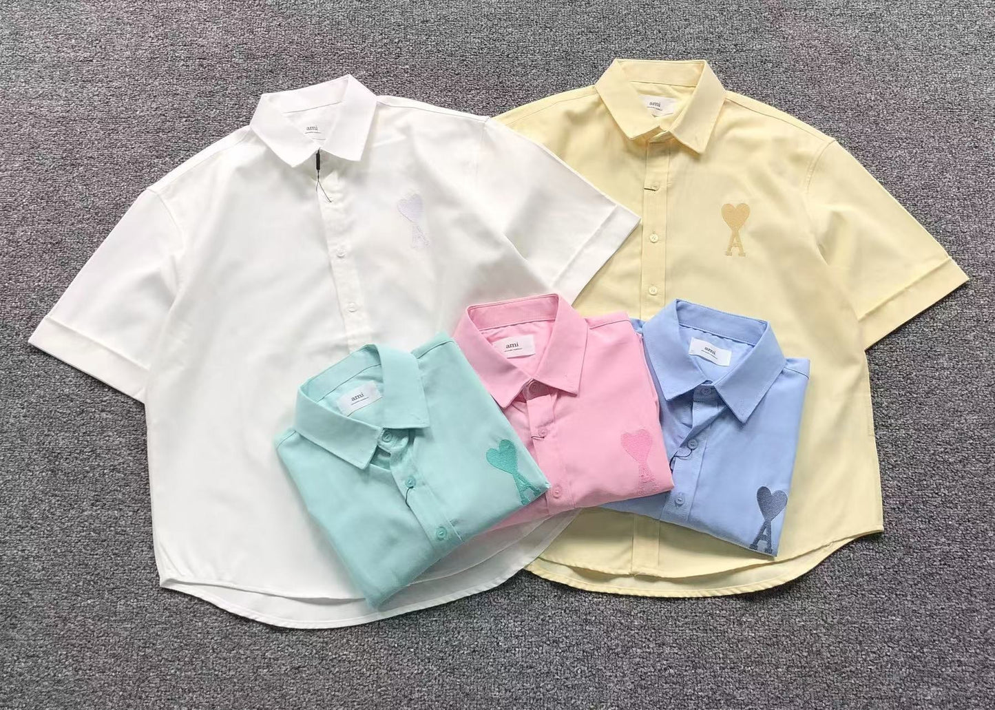 Camisa AMI Paris Tonal Big Heart Short Sleeve Shirt
