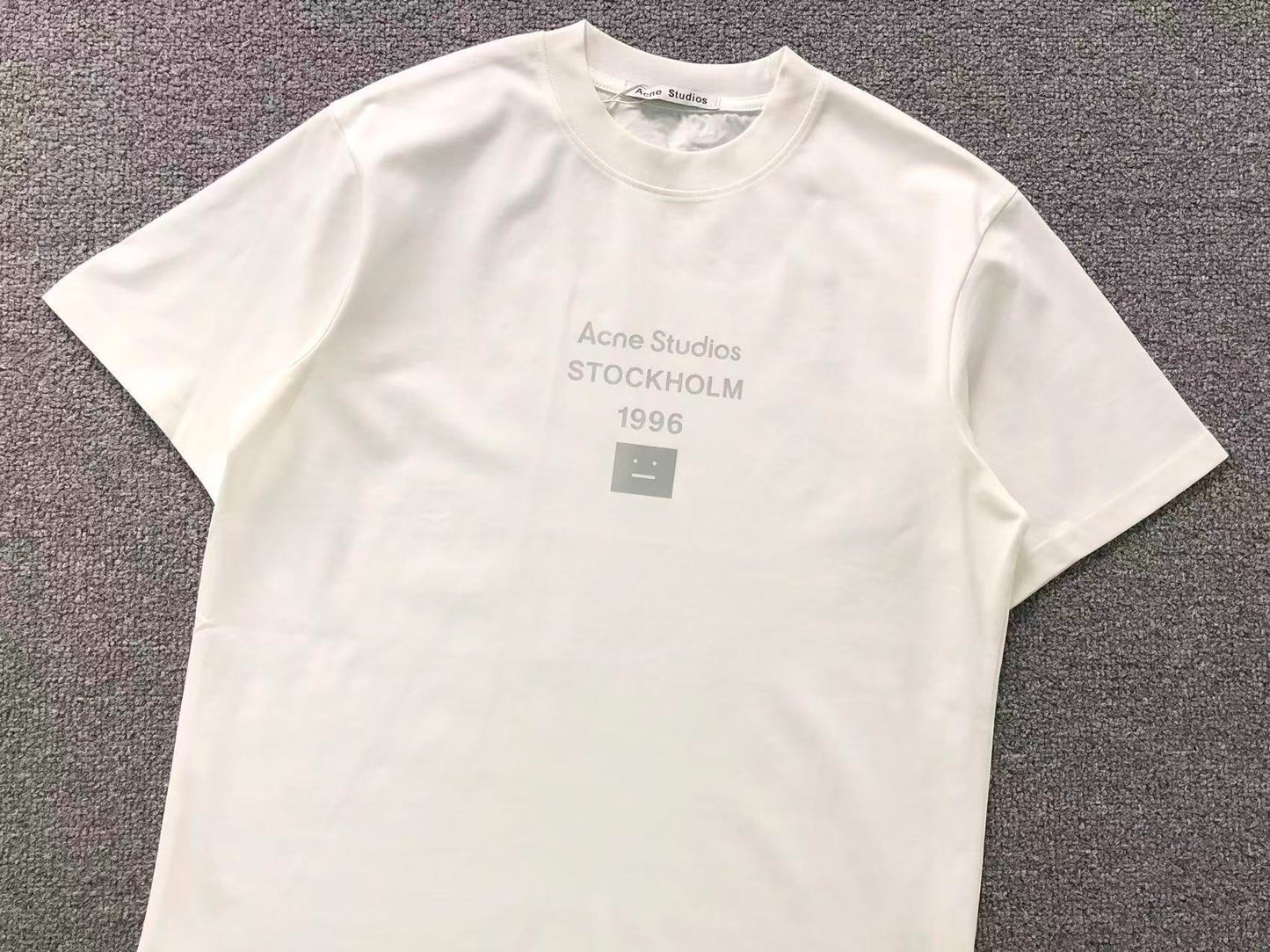 Camiseta Acne Studios Face Stockholm