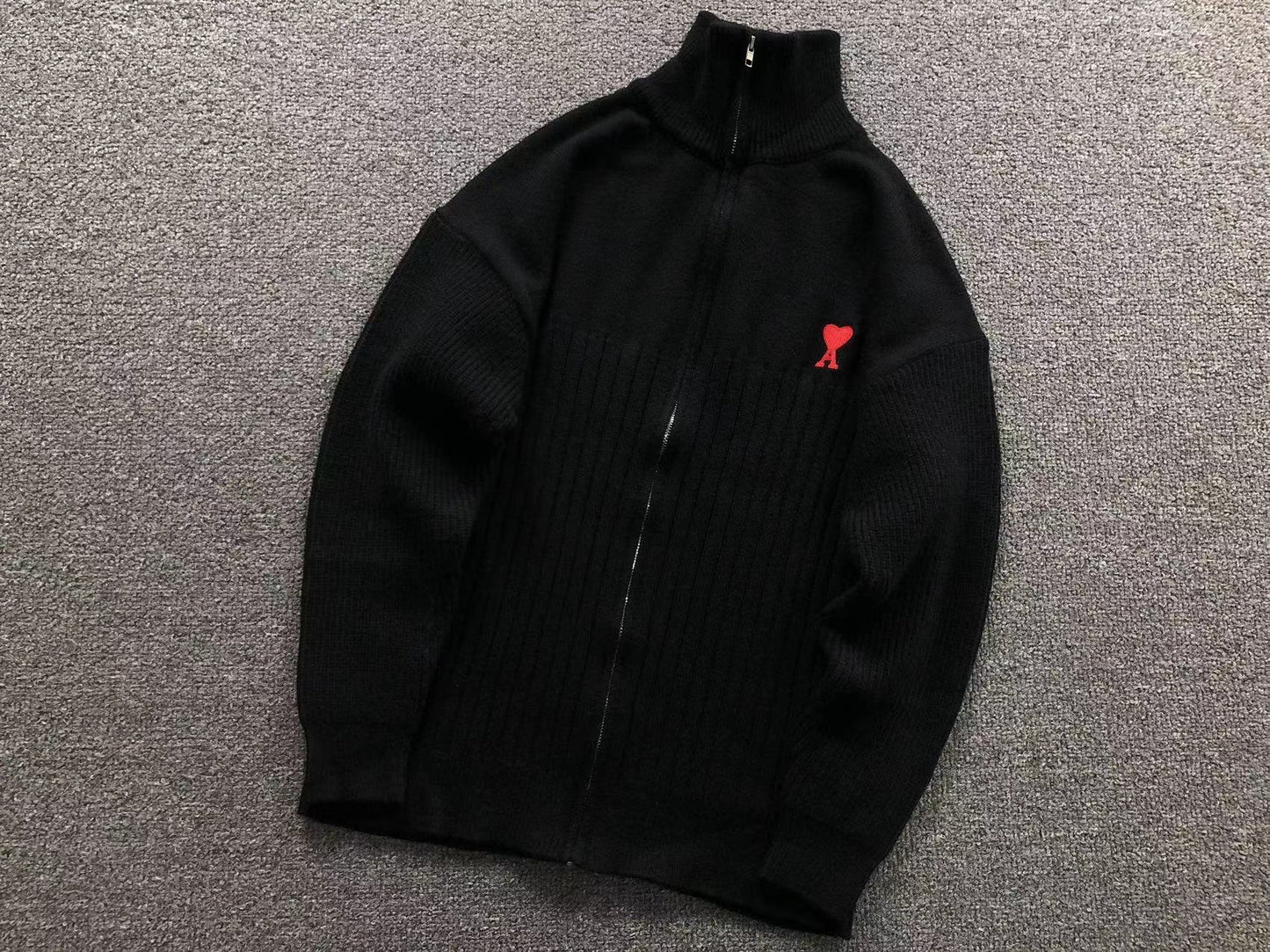 Suéter AMI Paris Gola Alta Zip Heart