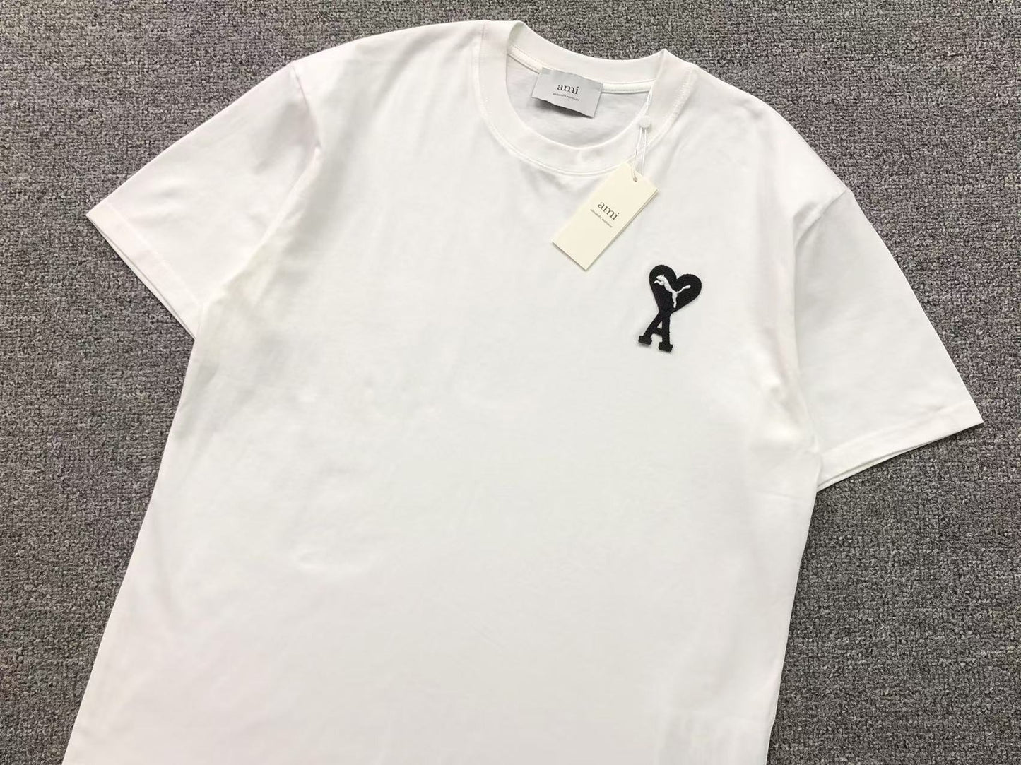 Camiseta AMI Paris x Puma Heart Logo Tee