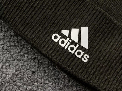 Touca adidas Core Knit