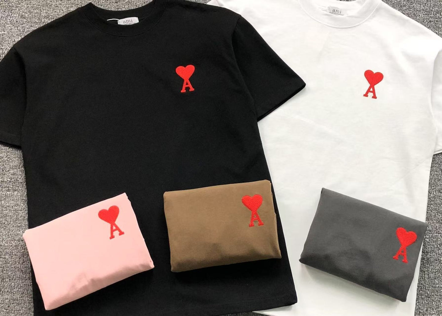 Camiseta AMI Paris Mini Heart Logo Classic