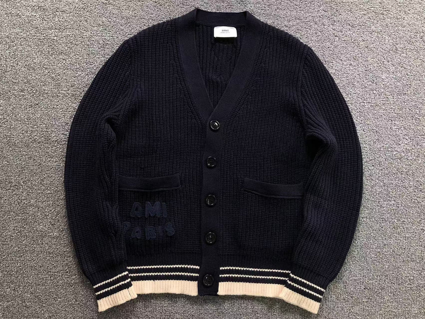 Suéter Cardigan AMI Paris Knit Textured