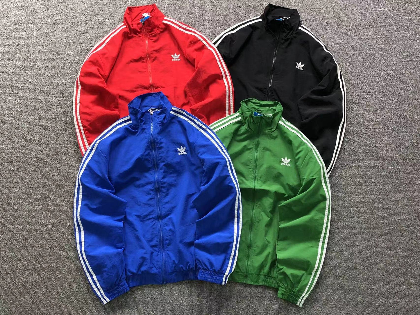 Jaqueta Adidas Classic Nylon Track