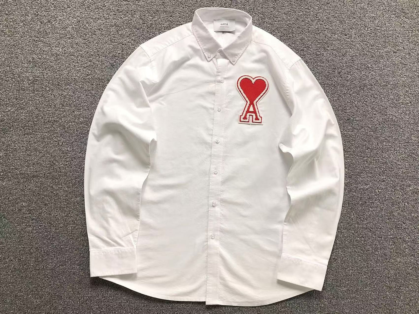 Camisa Social AMI Paris Big Heart Oxford
