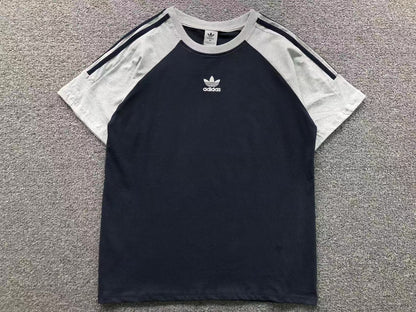 Camiseta Adidas Raglan Contrast Feminino