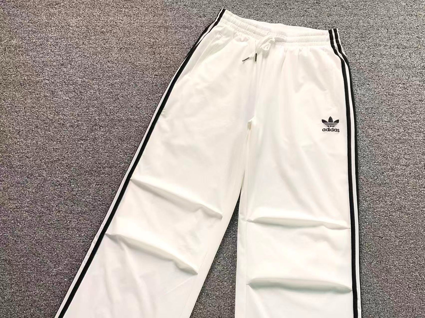 Calça Adidas Clean Fit Track