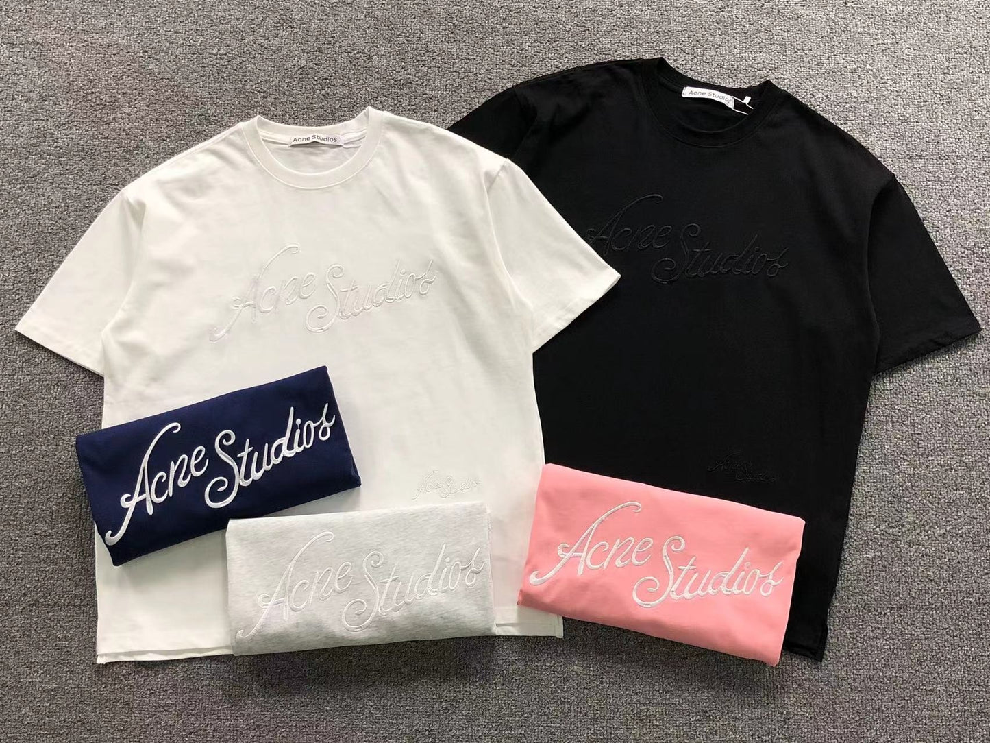 Camiseta Acne Studios Embroidered Script Logo
