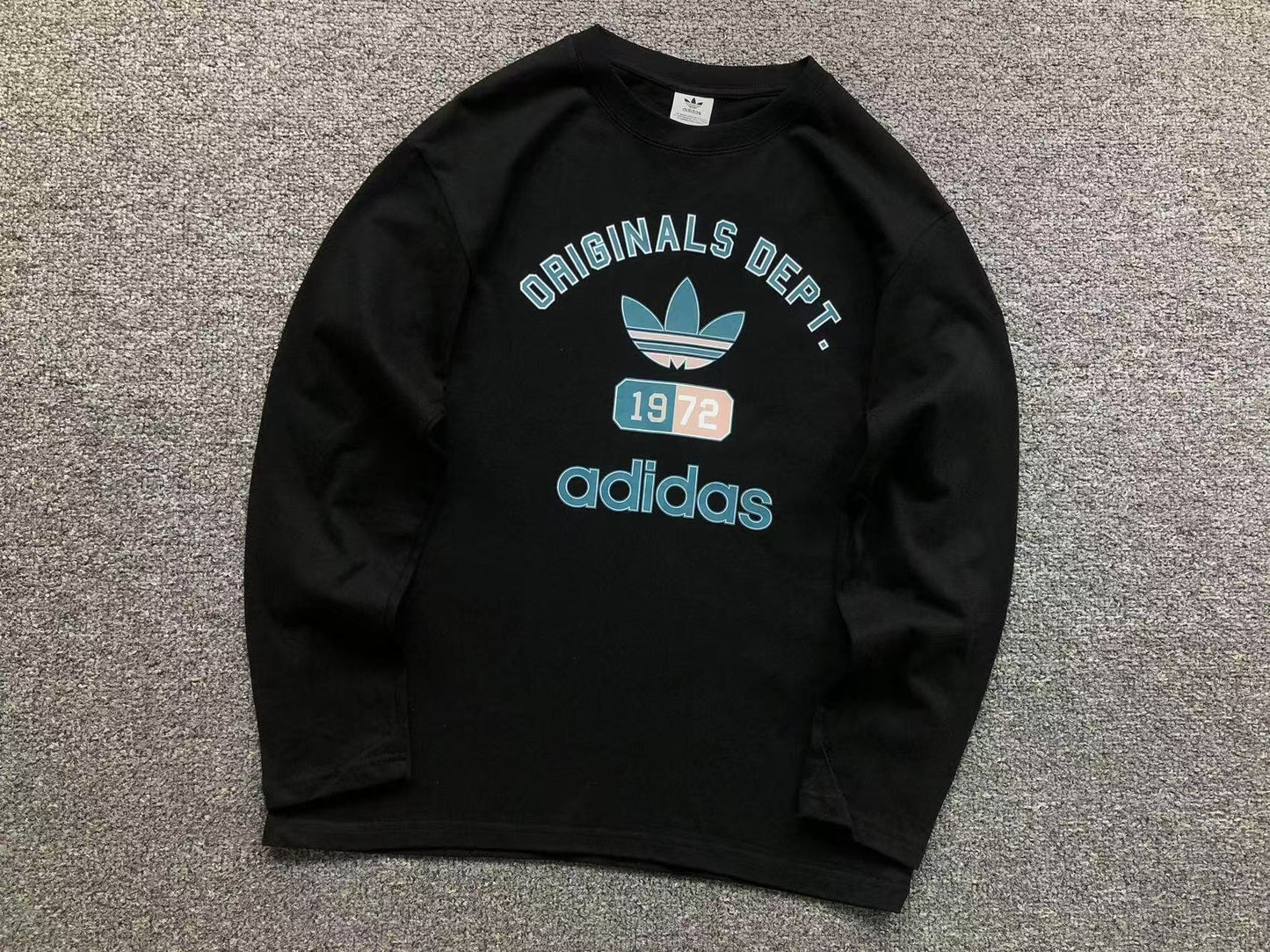 Camiseta Manga Longa Adidas Dept 1972 Vintage