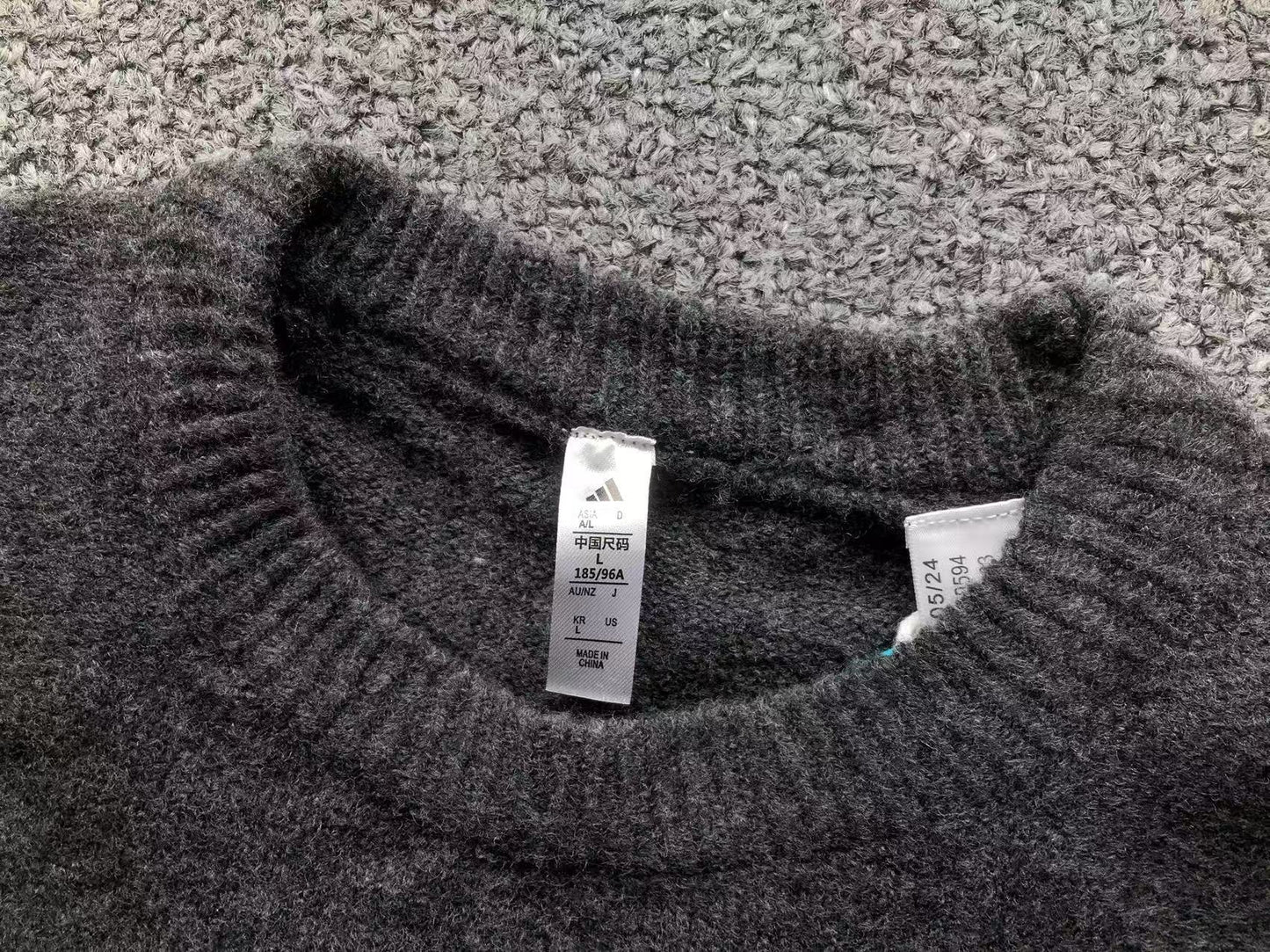Suéter Adidas Archive Heavy Knit