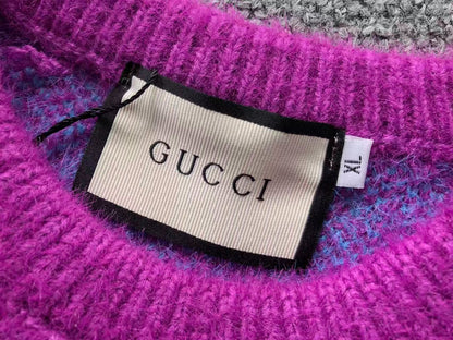 Suéter Adidas Vintage Fuzzy Sweater