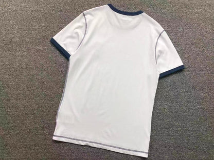 Camiseta AMI Paris Heart Patch Contrast Stitch