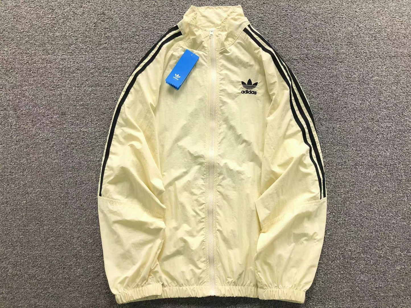 Jaqueta adidas Breeze Nylon Jacket