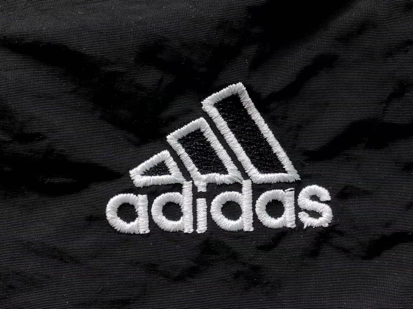 Bermuda Adidas Tech Utility Layered Shorts