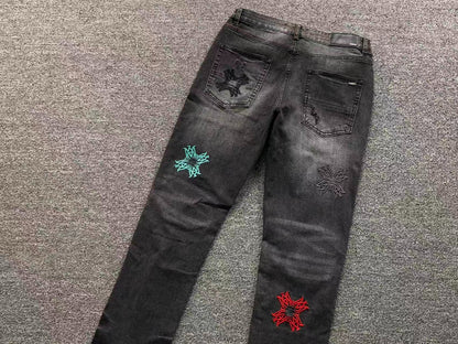 Calça AMIRI Multi Patch Black Destroyed Denim