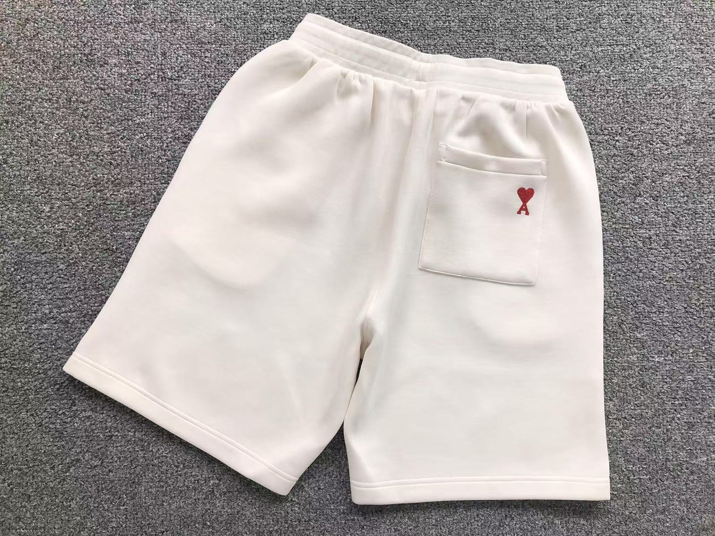 Short AMI Paris Pocket Heart Logo