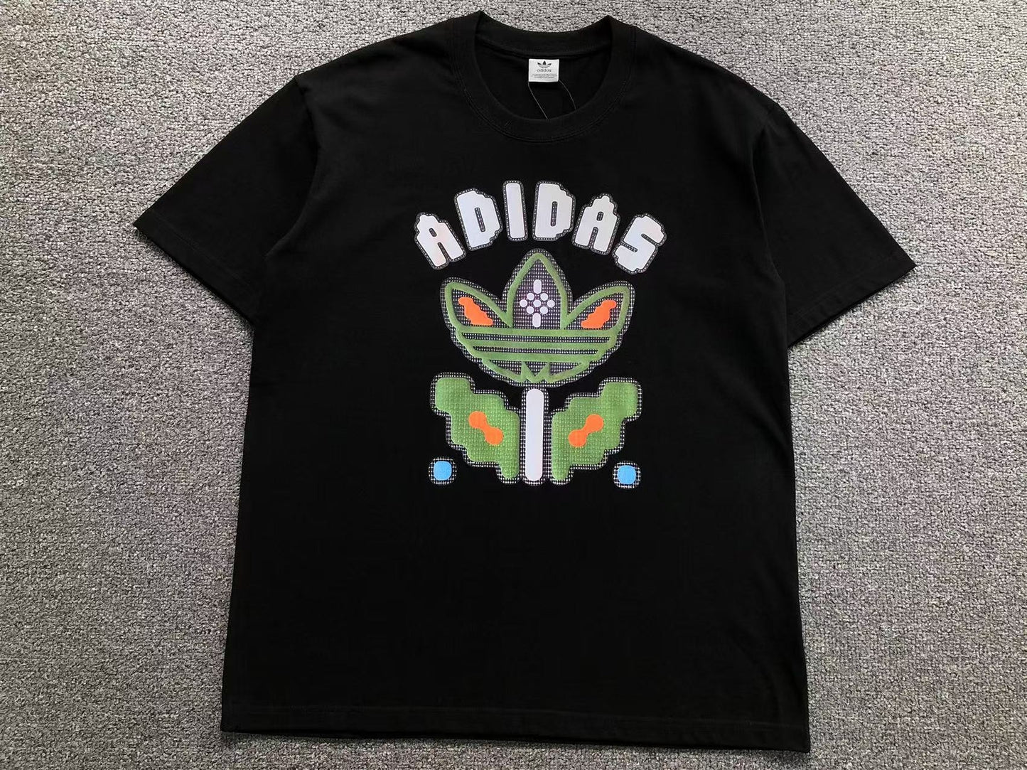 Camiseta Adidas Trefoil Bug