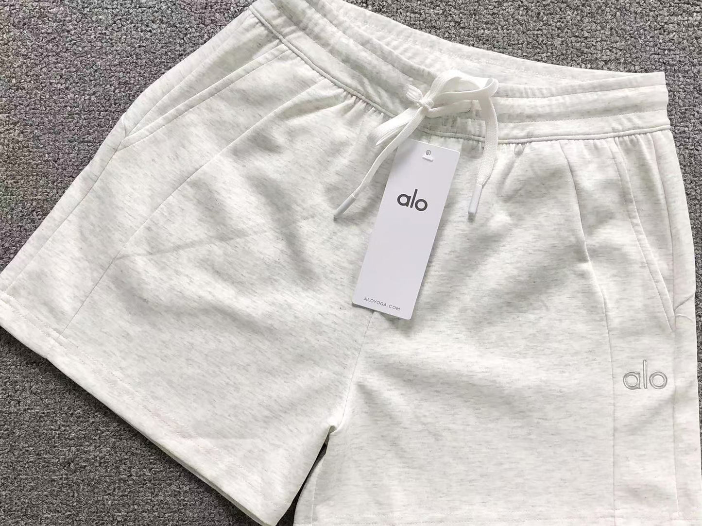 Short ALO Lounge Feminino