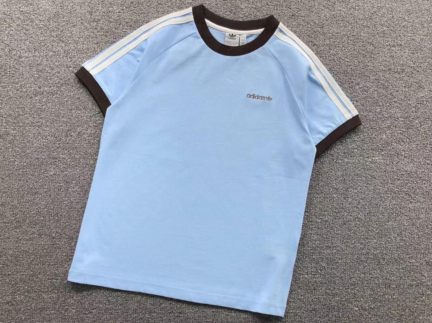 Camiseta Adidas Originals Raglan Vintage Feminina