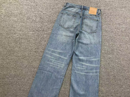 Calça Jeans AMI Paris WideLeg Lavagem