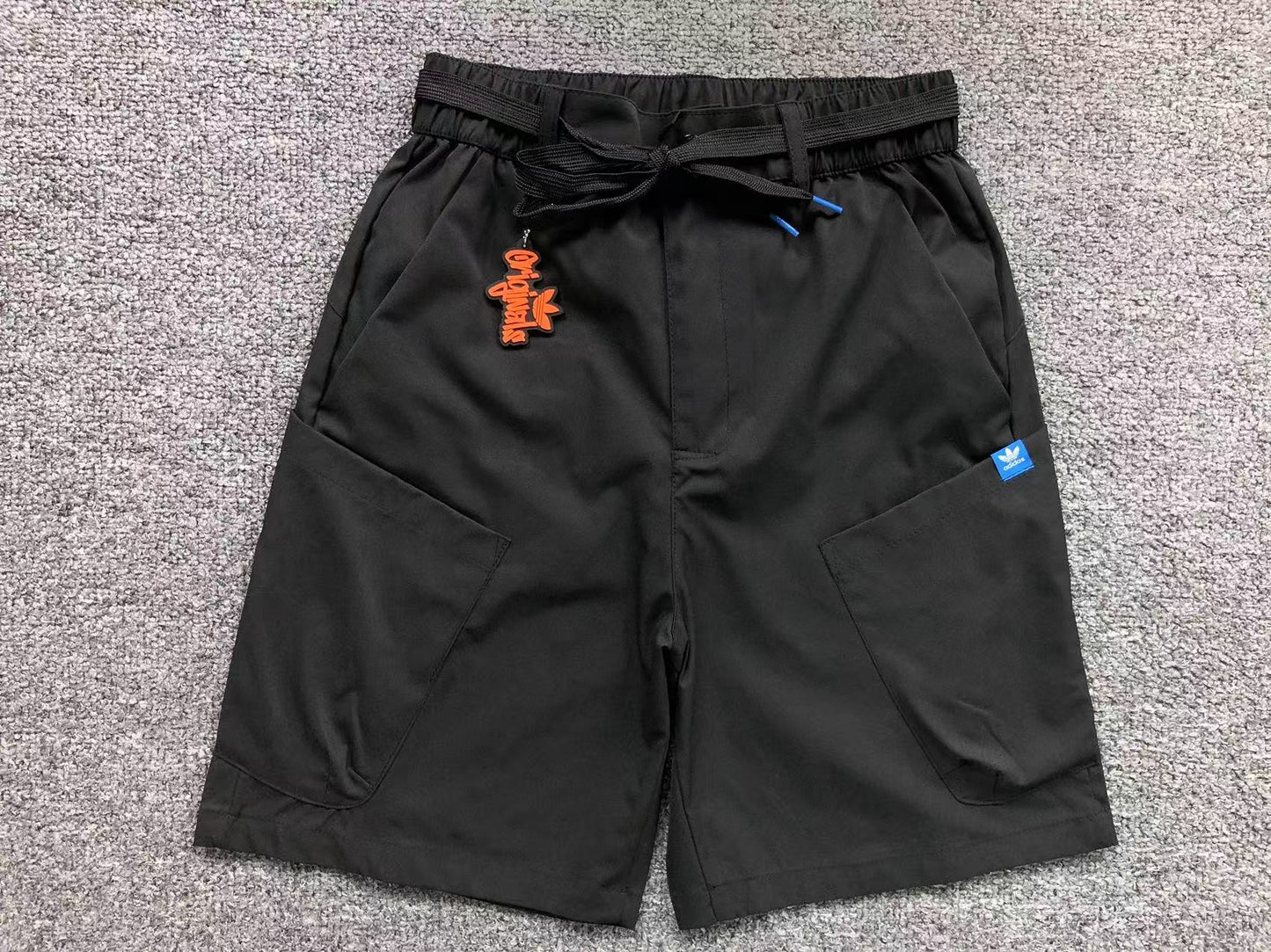 Short adidas Originals Utility Cargo