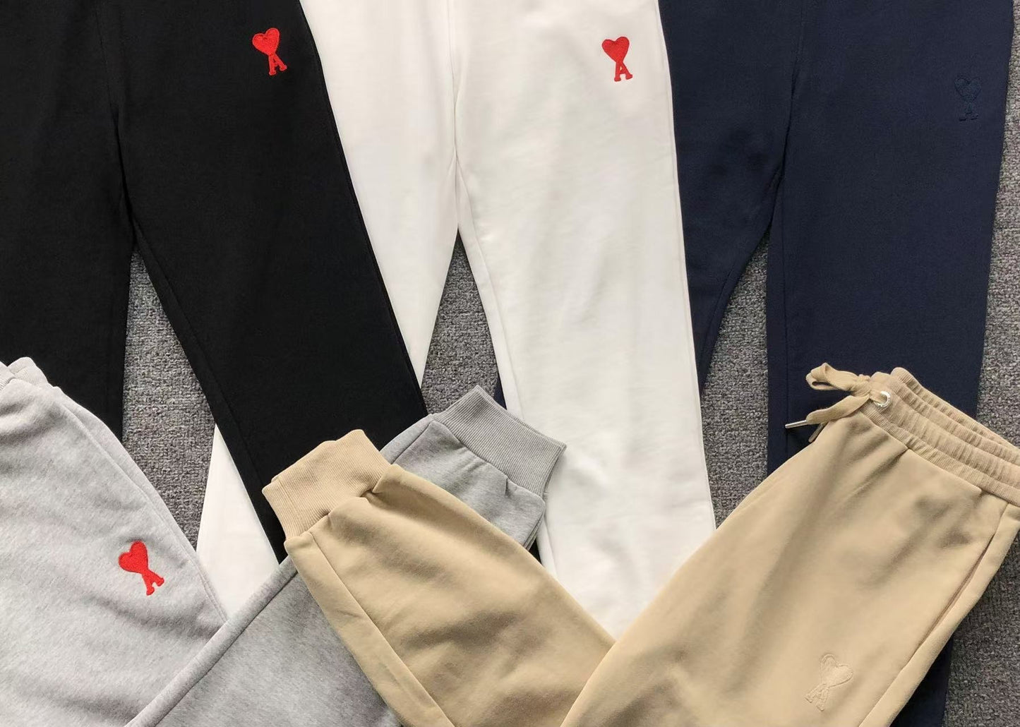 Calça Jogger AMI Paris Essential Moletom