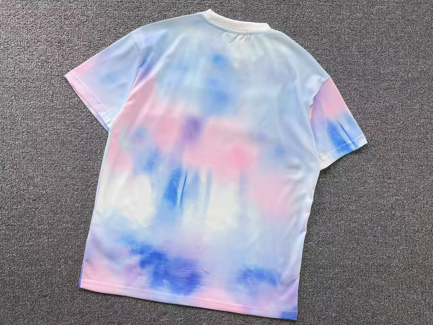 Camiseta AMIRI Cloud Fade