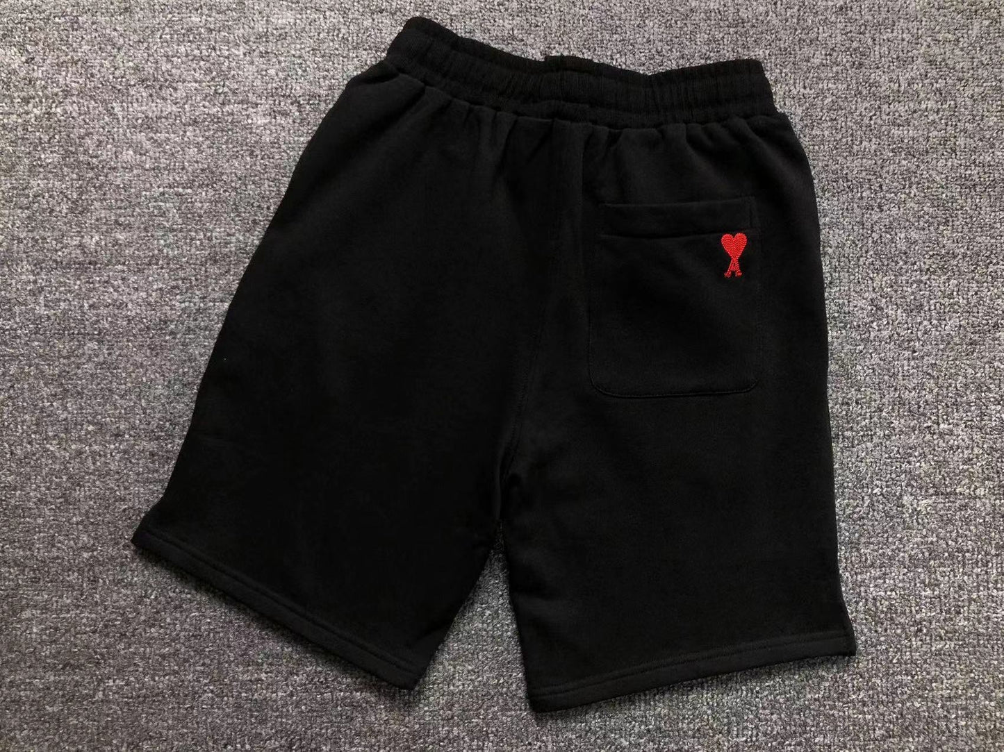 Short AMI Paris Pocket Heart Logo