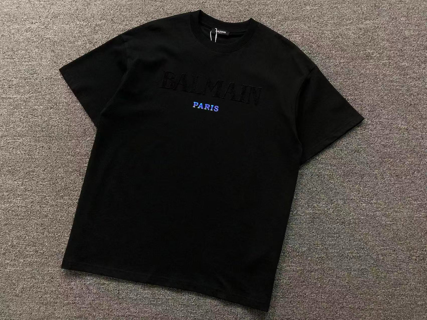 Camiseta Balmain Logo Paris Bordado