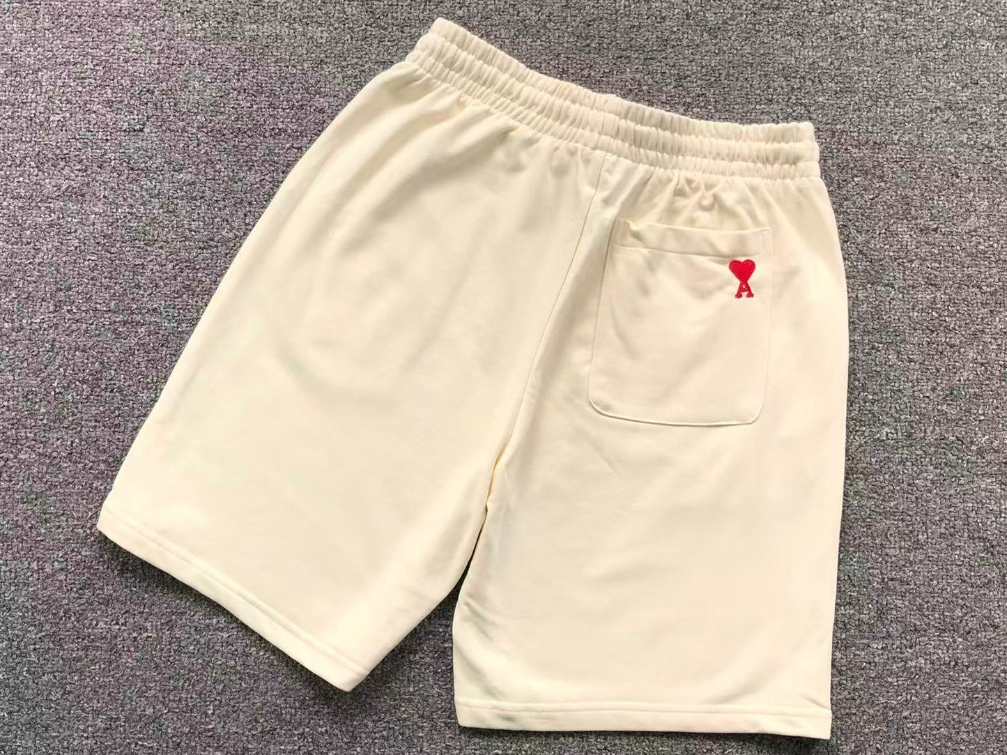 Short AMI Paris Pocket Heart Logo