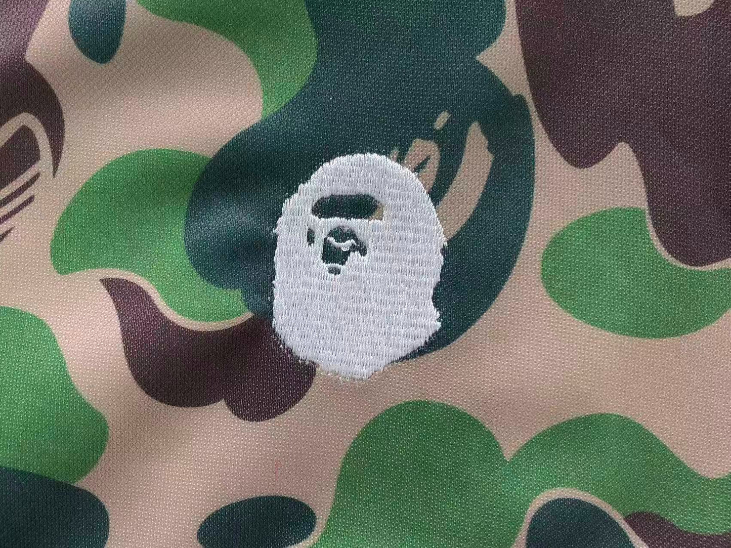 Moletom Adidas x BAPE Shark Camo Zip Hoodie