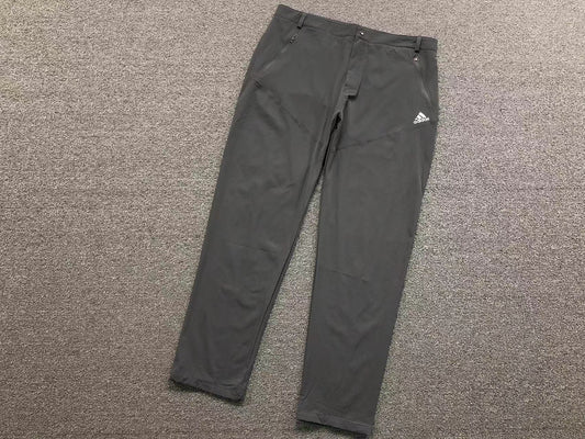 Calça Adidas Tech Utility Pants