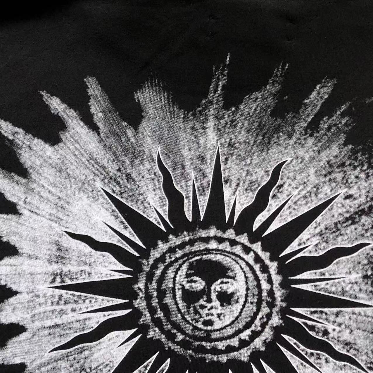 Moletom AMIRI Solar Skull Burst Hoodie