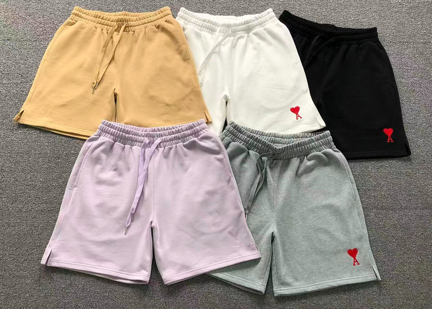 Short AMI Paris Pocket Heart Logo